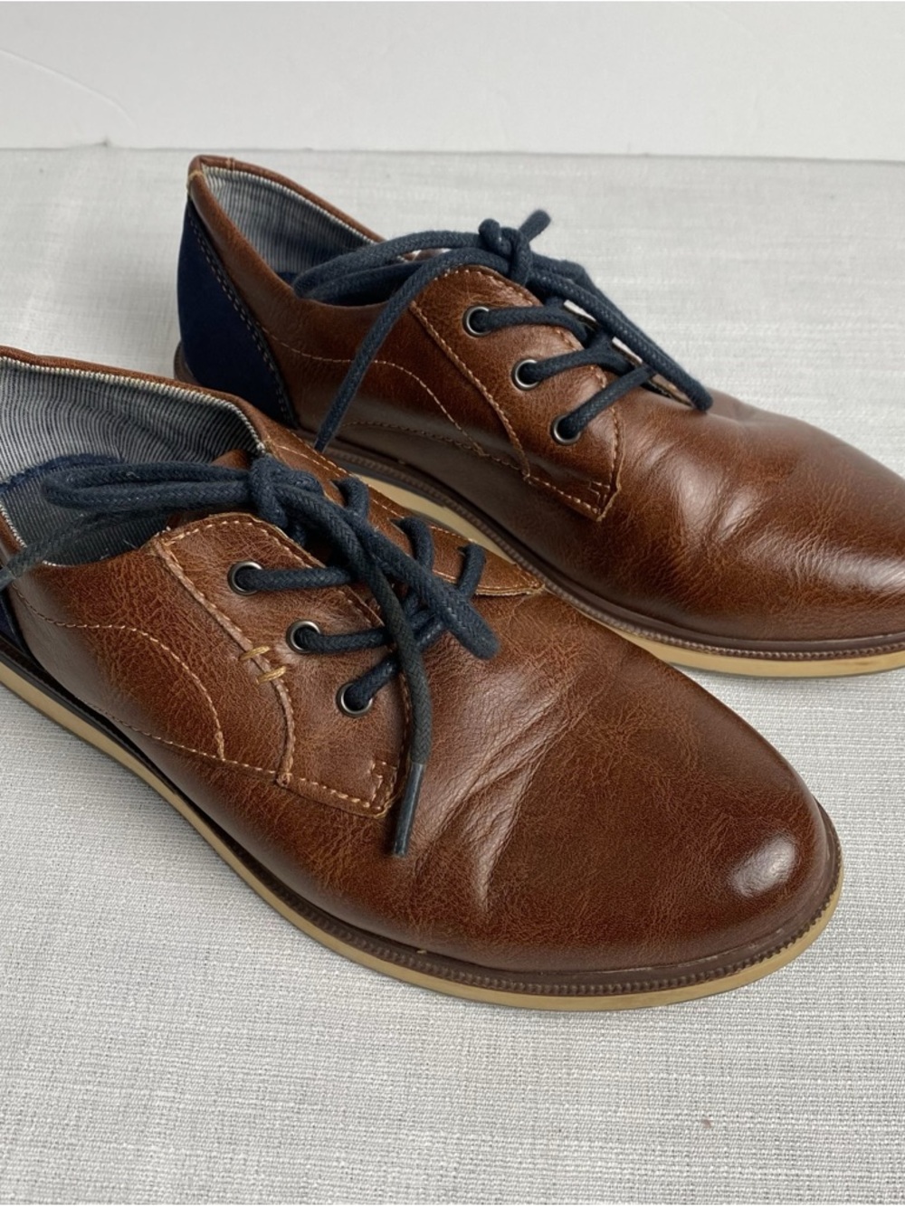 Max and Jake Oliver Brown  Shoes with Navy Accents size 3M